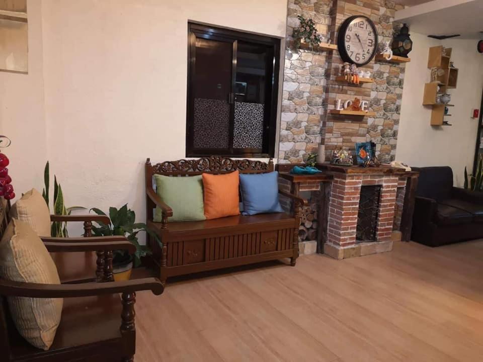 Casitas Inn Tagaytay Co. Tagaytay City Exterior photo